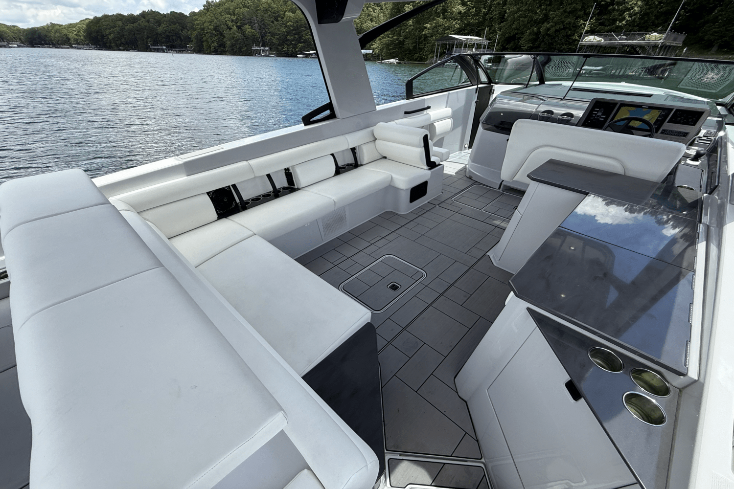 2022 Aviara AV 36 Image Thumbnail #31