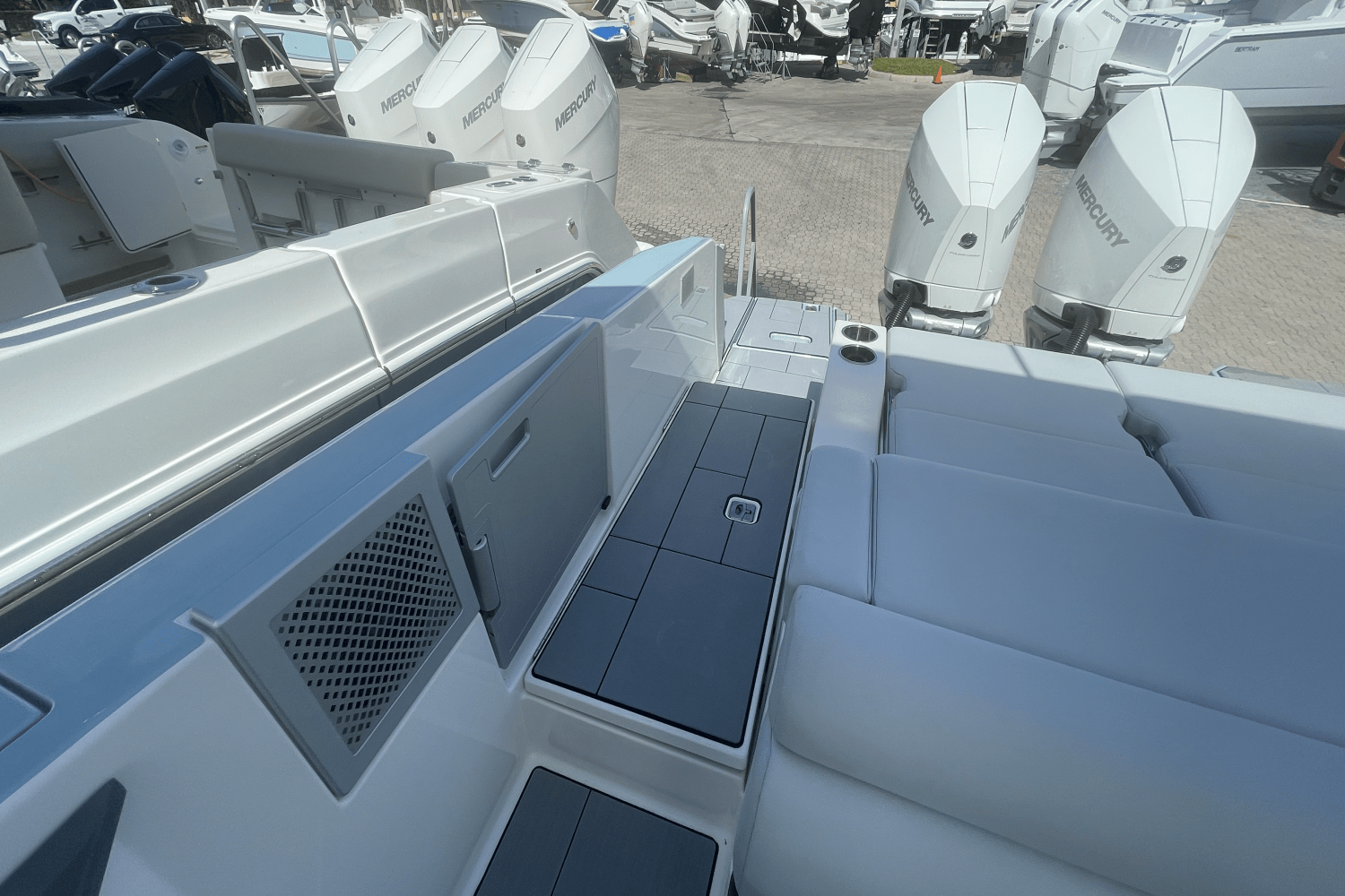 2022 Aviara AV32 OB Image Thumbnail #70