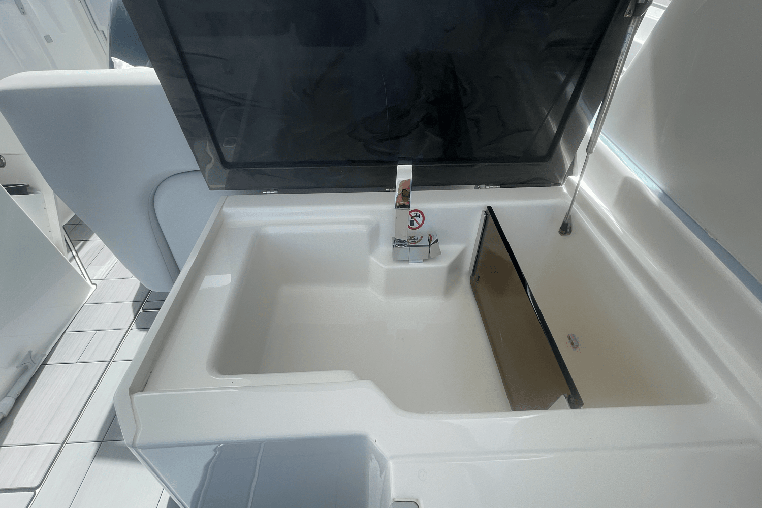 2022 Aviara AV32 OB Image Thumbnail #61