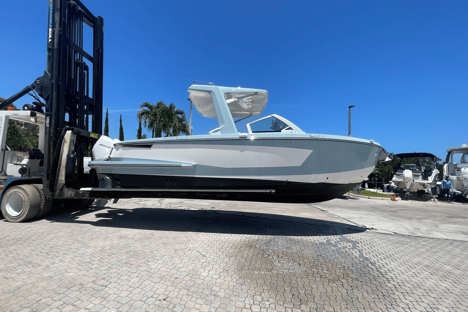 2022 Aviara AV32 OB Image Thumbnail #9