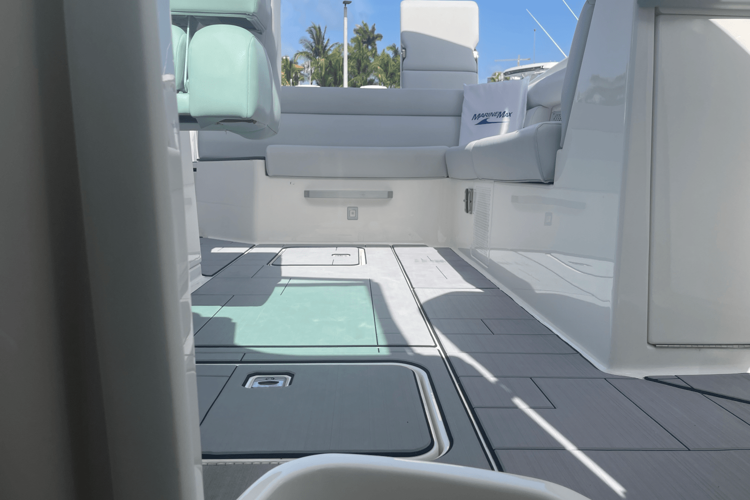 2022 Aviara AV32 OB Image Thumbnail #48