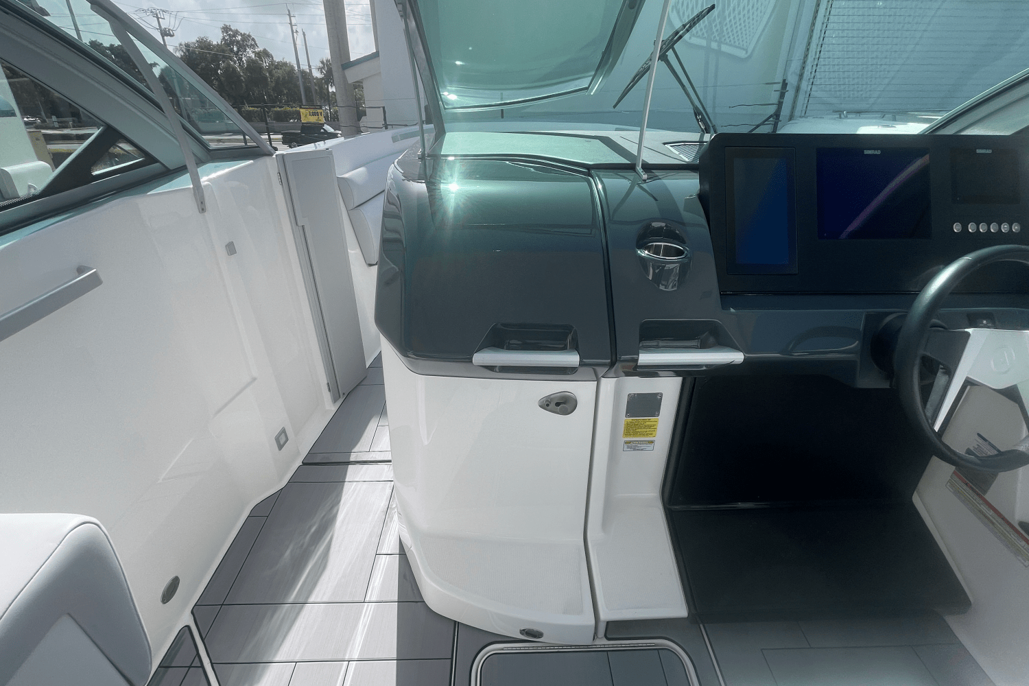 2022 Aviara AV32 OB Image Thumbnail #40