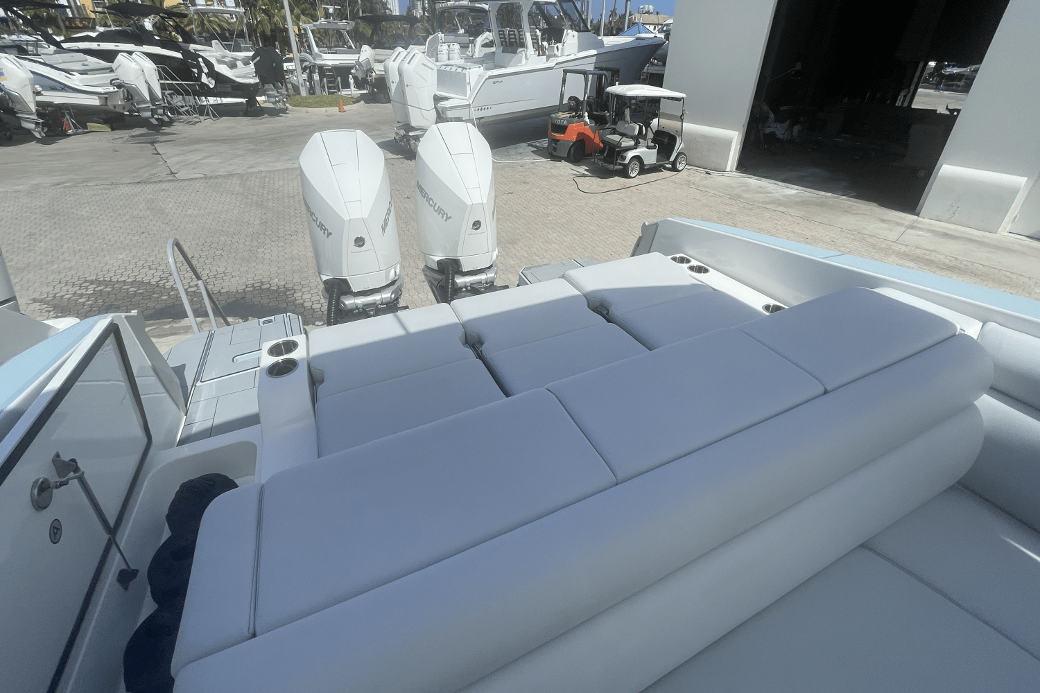 2022 Aviara AV32 OB Image Thumbnail #71