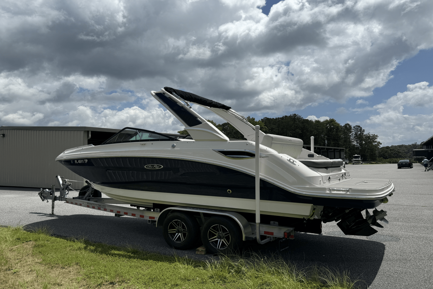 2023 Sea Ray 250 SDX Image Thumbnail #8