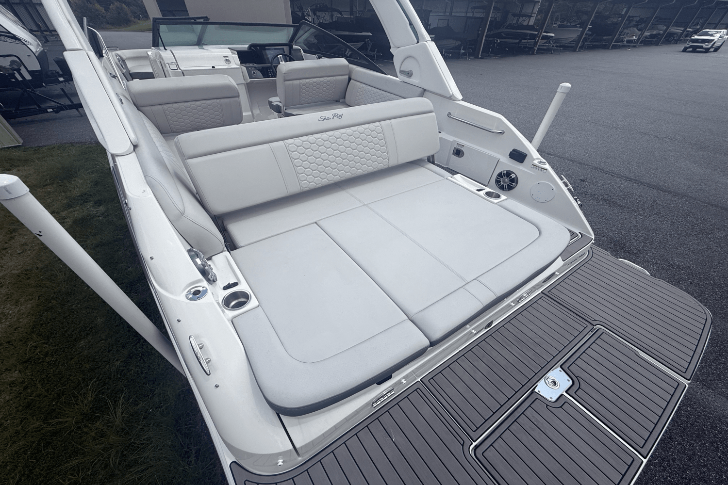 2023 Sea Ray 250 SDX Image Thumbnail #18