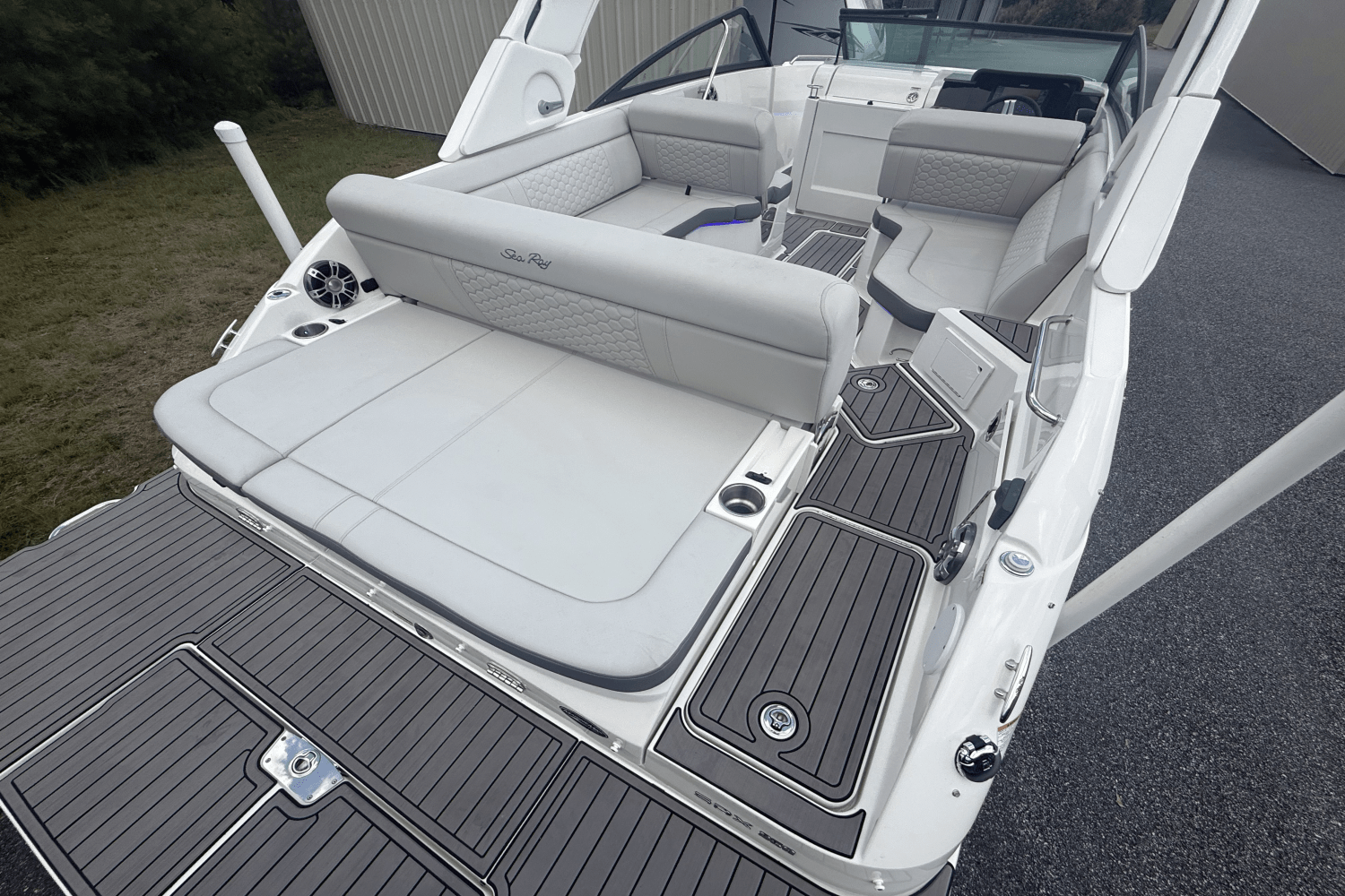2023 Sea Ray 250 SDX Image Thumbnail #20