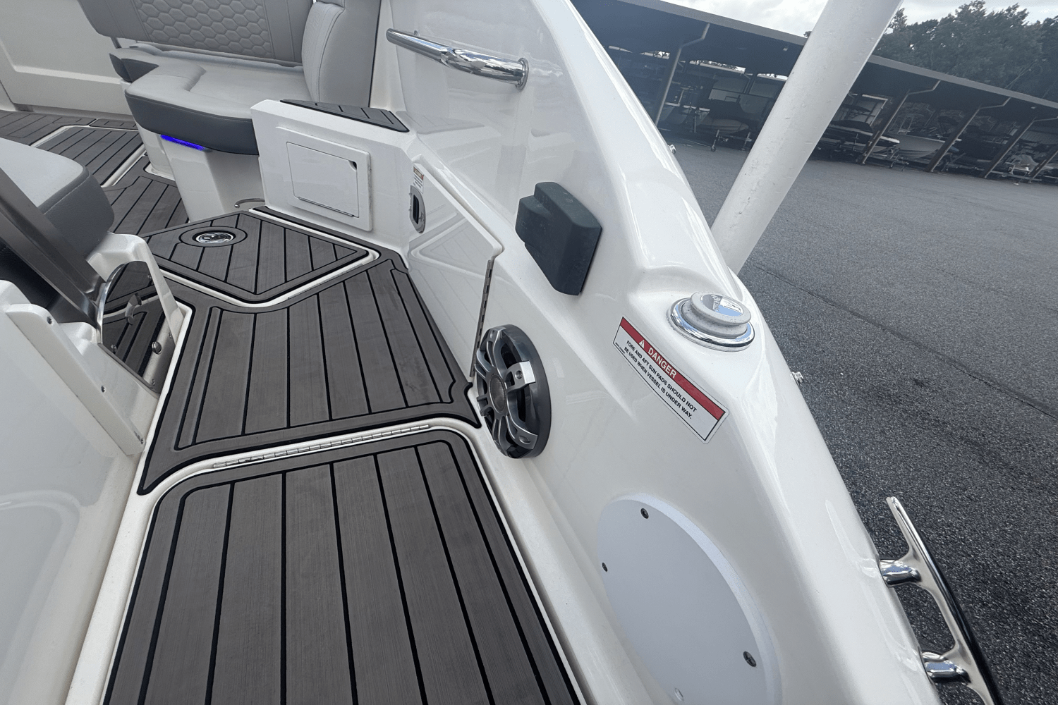 2023 Sea Ray 250 SDX Image Thumbnail #21