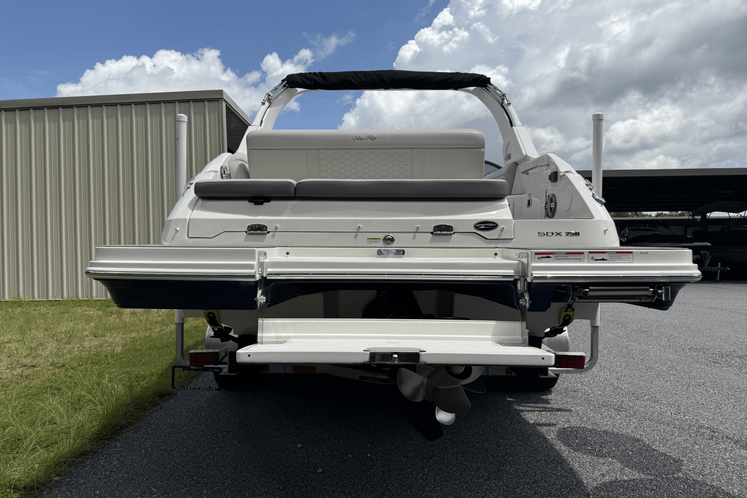2023 Sea Ray 250 SDX Image Thumbnail #11