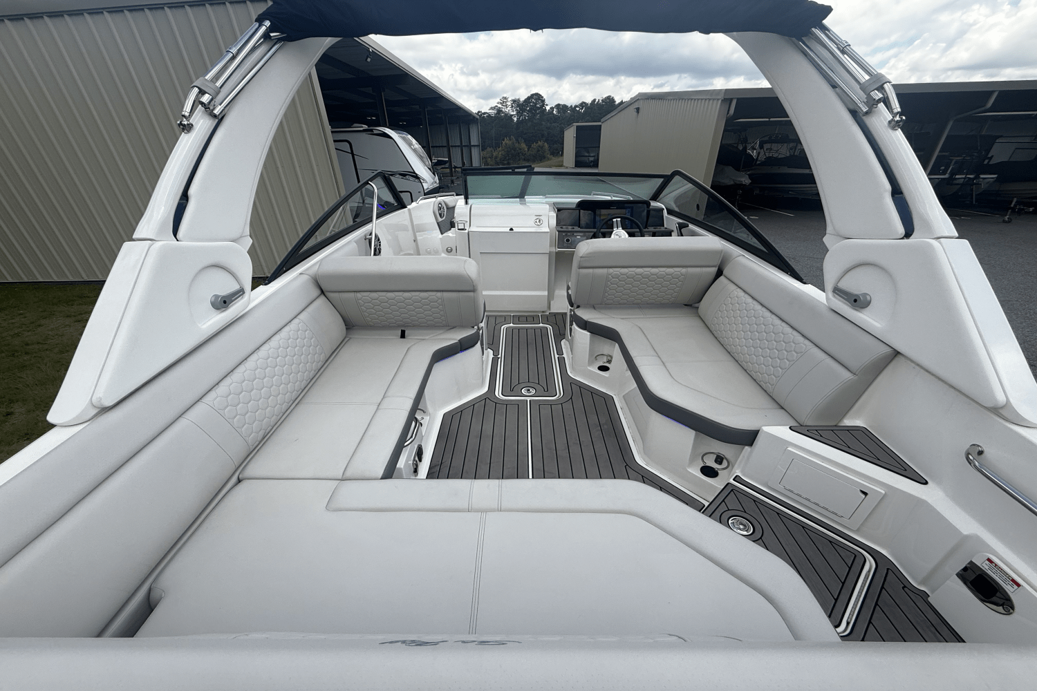 2023 Sea Ray 250 SDX Image Thumbnail #28