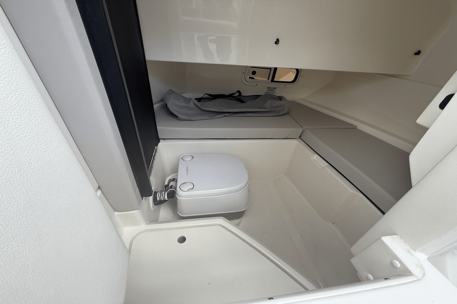 2023 Sea Ray 250 SDX Image Thumbnail #43