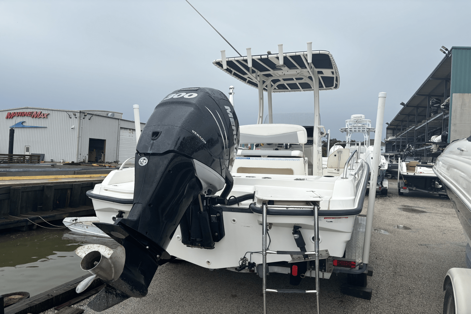 2014 Boston Whaler 240 DAUNTLESS Image Thumbnail #4
