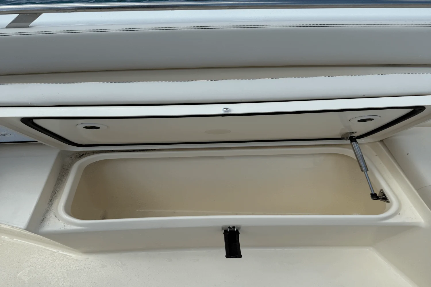 2026 Scout 240 XSF Image Thumbnail #6