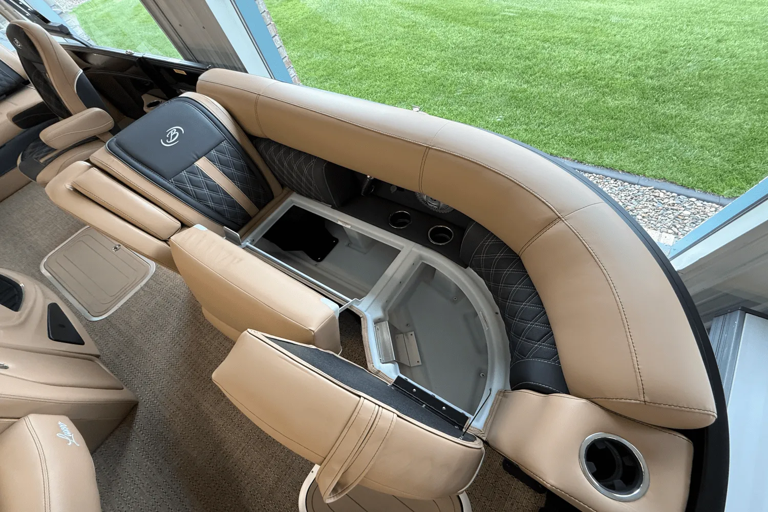 2026 Barletta Lusso 23 UC Image Thumbnail #8