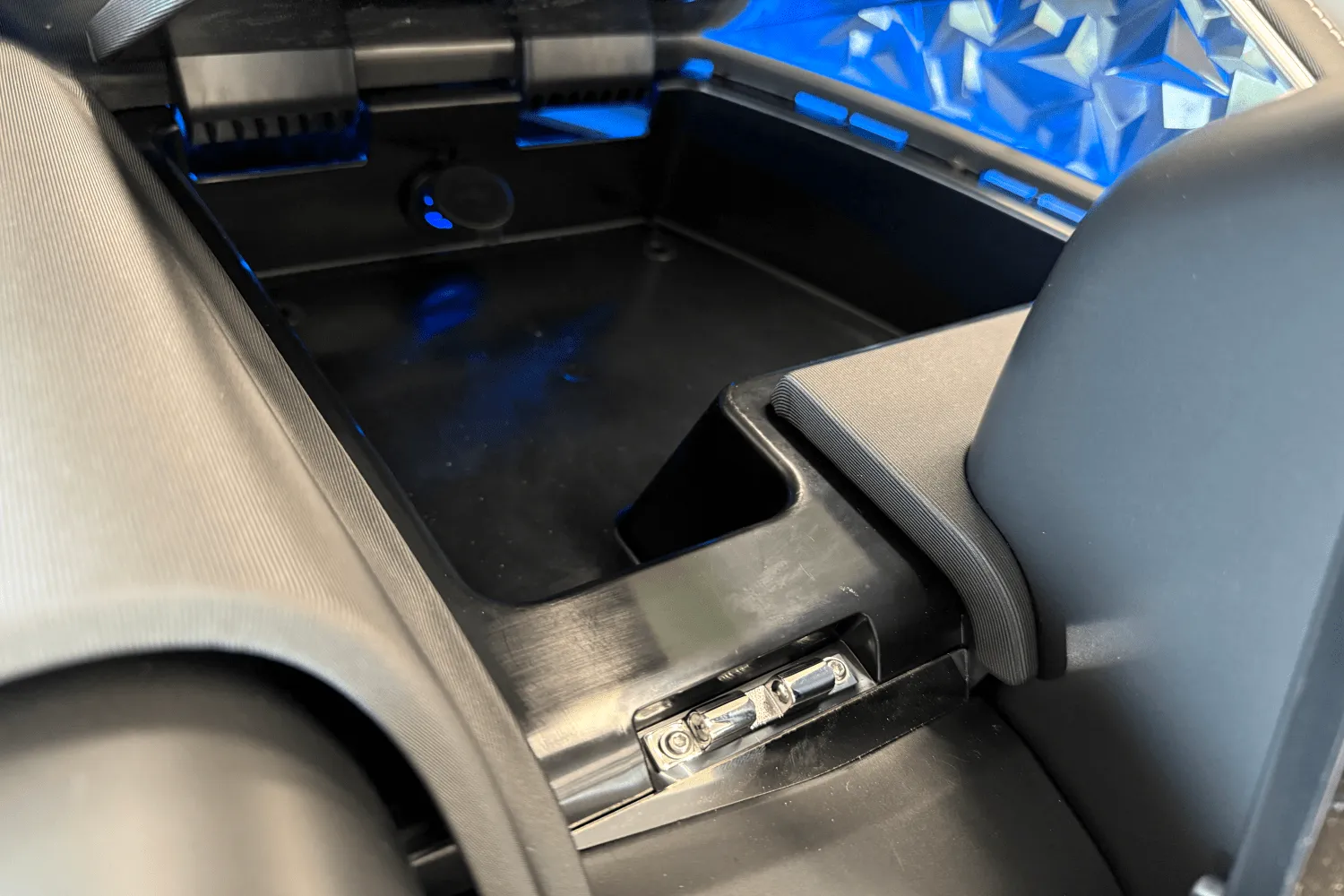 2026 Barletta Lusso 23 UC Image Thumbnail #48