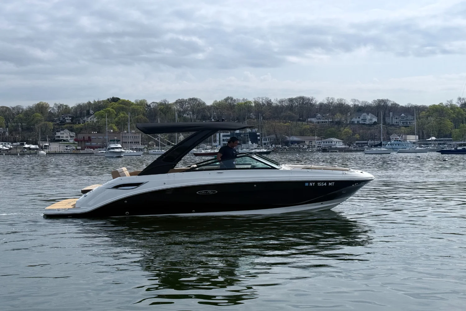 2023 Sea Ray SDX 250 Image Thumbnail #0