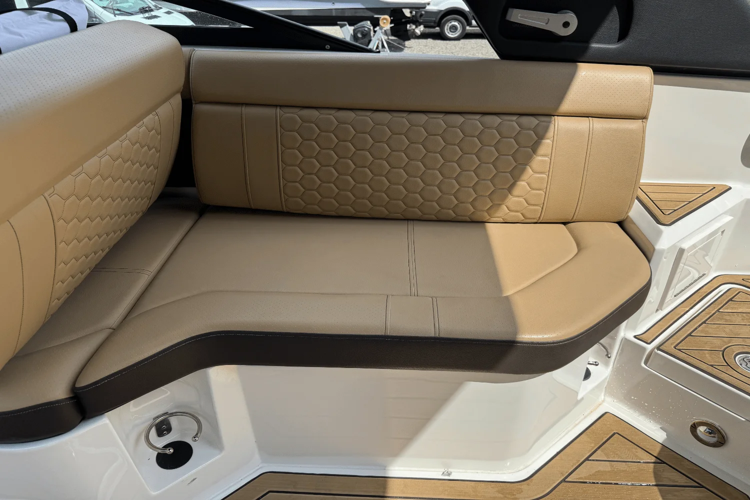 2023 Sea Ray SDX 250 Image Thumbnail #16
