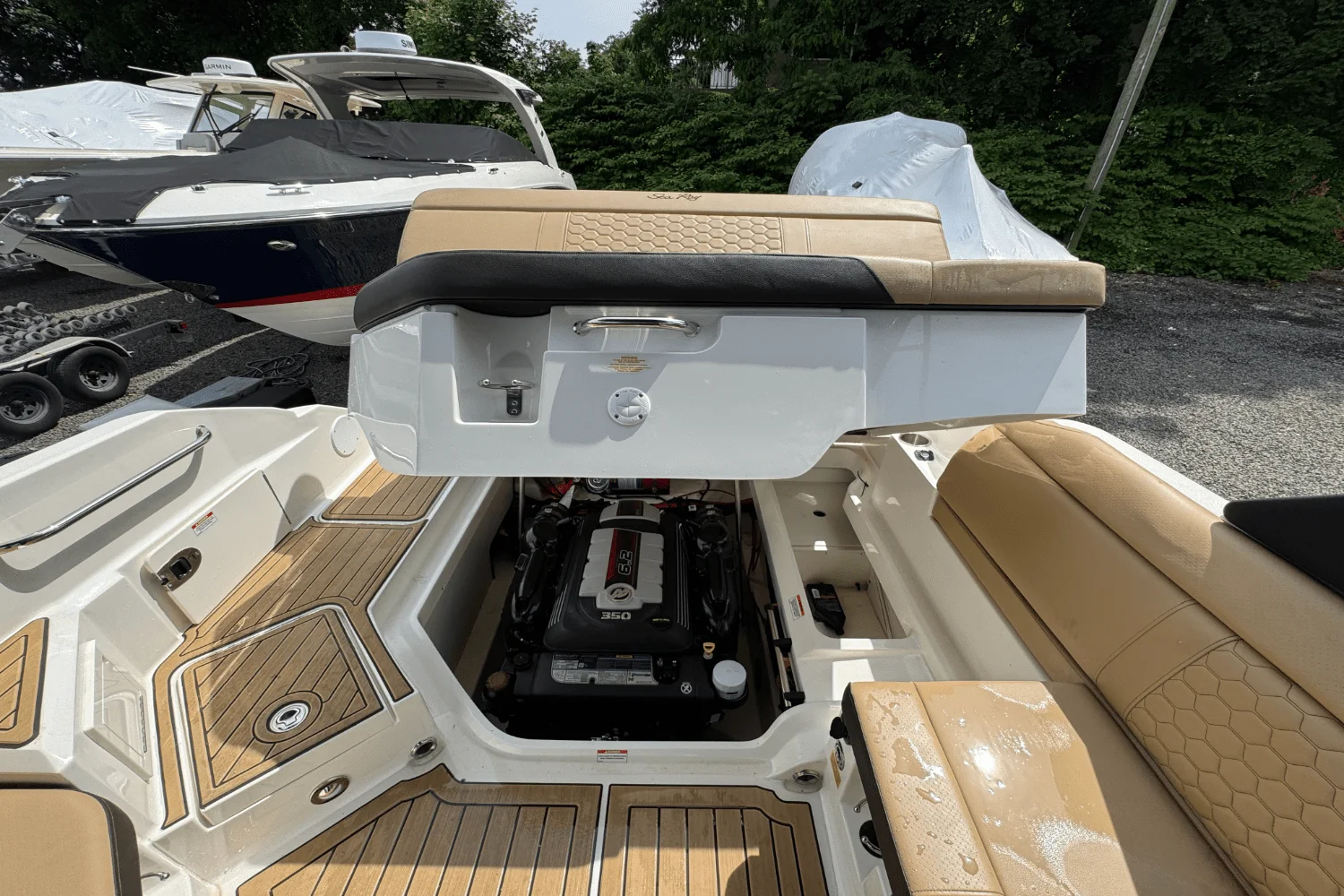 2023 Sea Ray SDX 250 Image Thumbnail #10