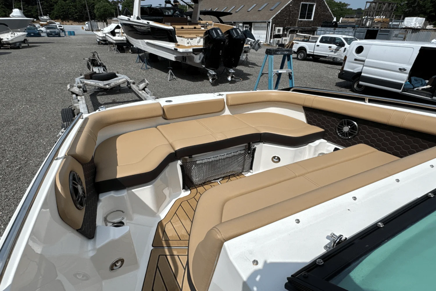 2023 Sea Ray SDX 250 Image Thumbnail #27