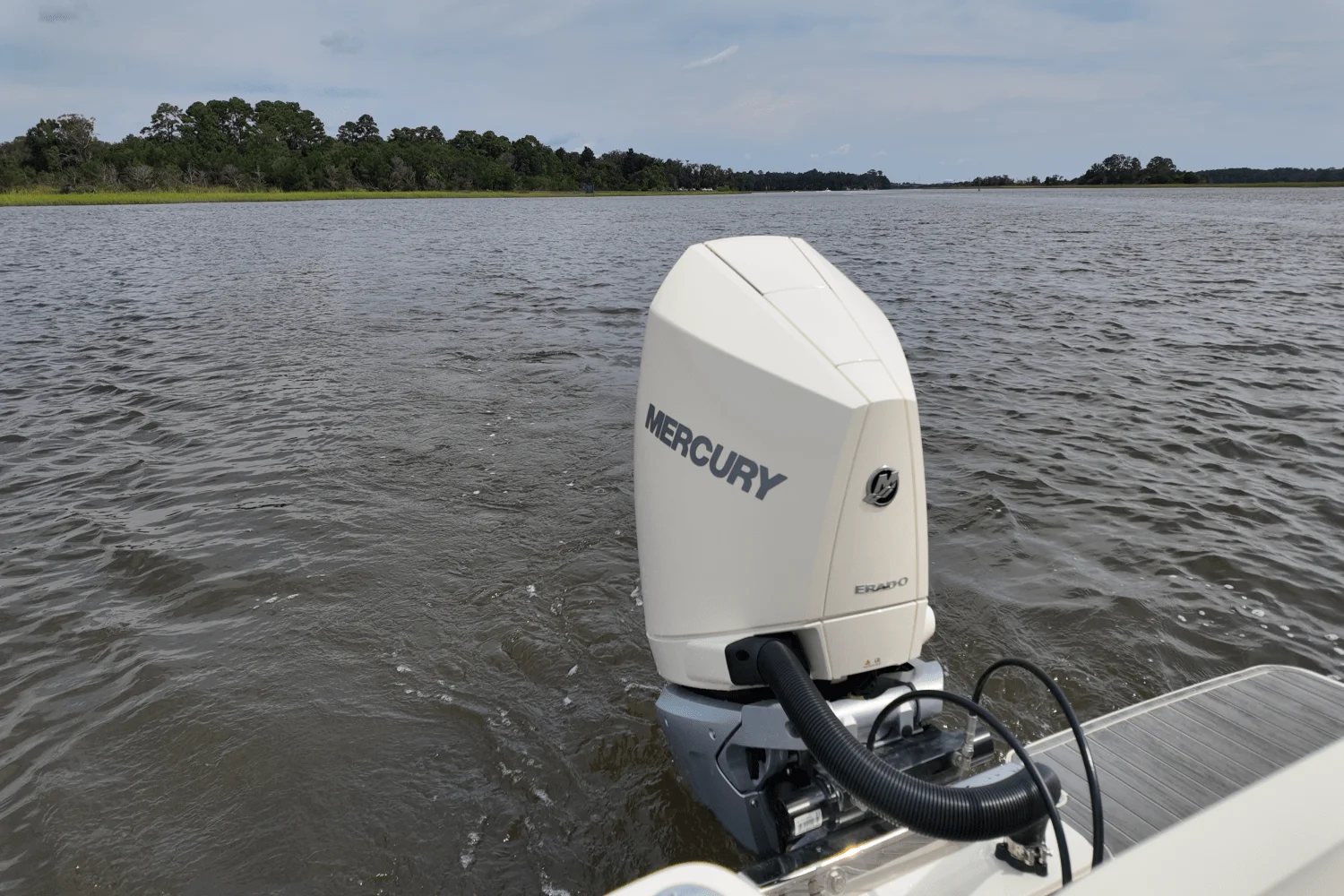 2026 Scout 240 XSF Image Thumbnail #3