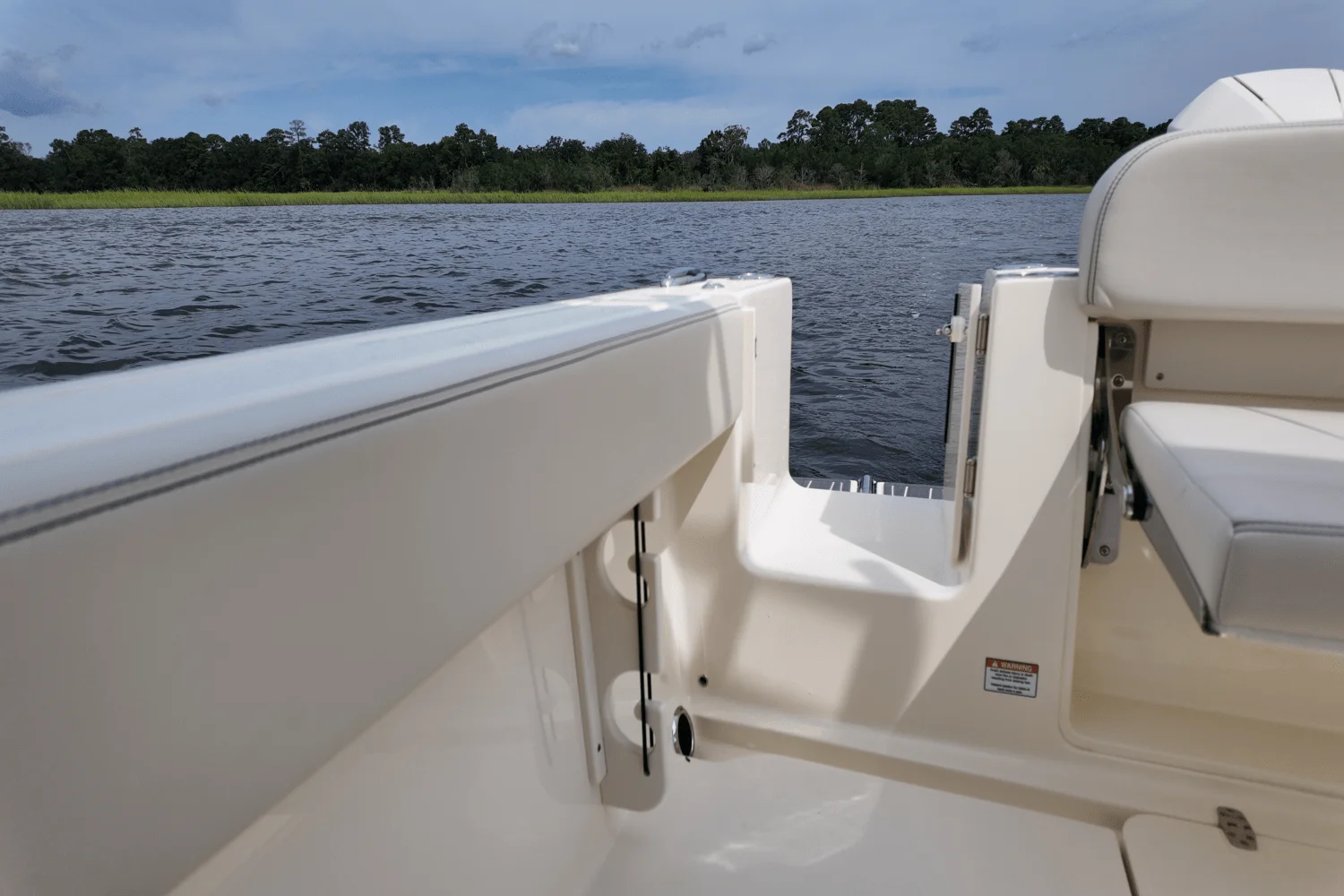 2026 Scout 240 XSF Image Thumbnail #2