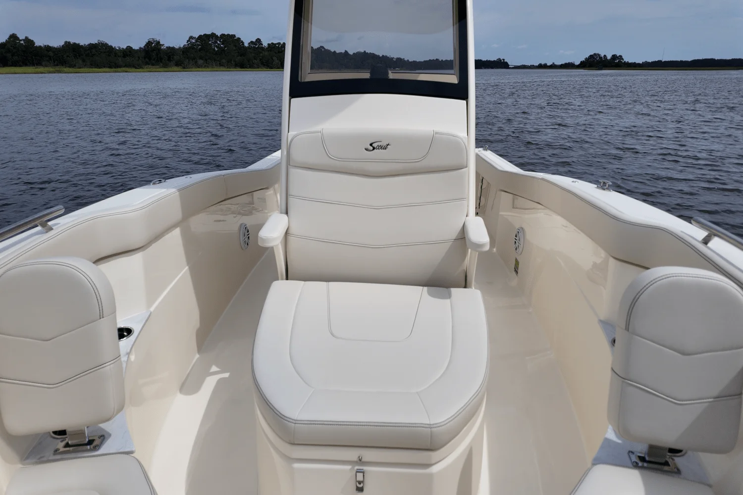 2026 Scout 240 XSF Image Thumbnail #13