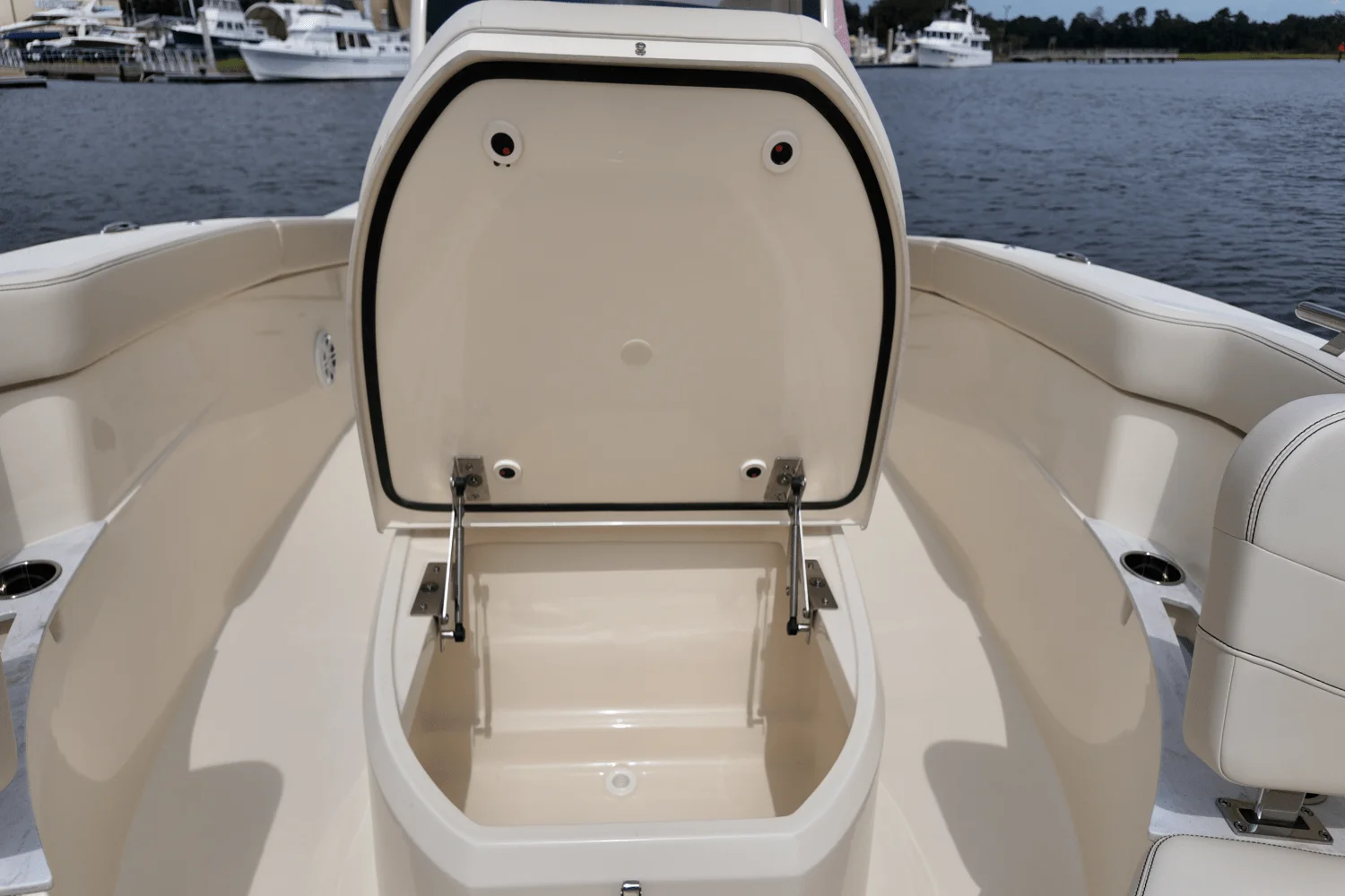 2026 Scout 240 XSF Image Thumbnail #26