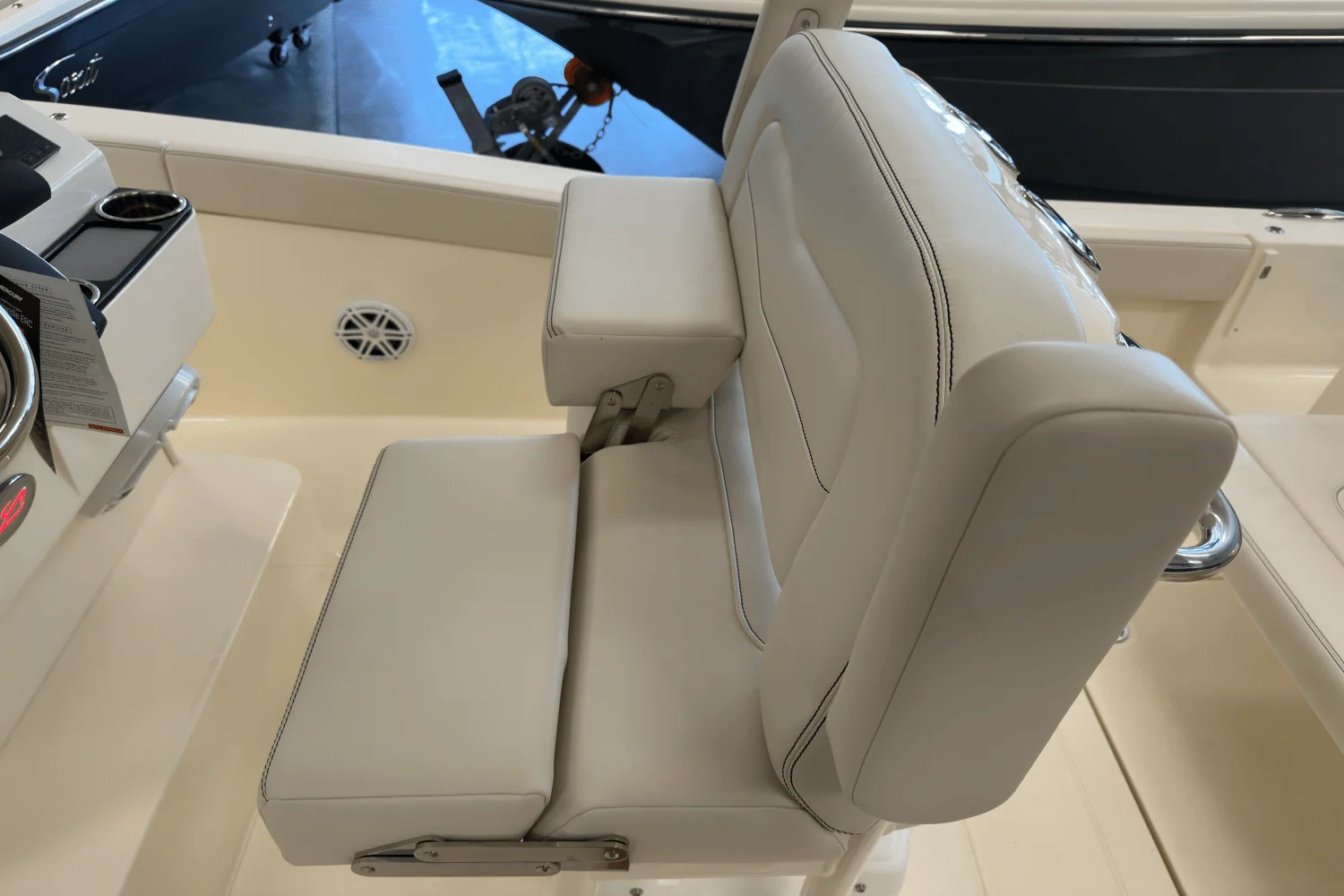 2026 Scout 240 XSF Image Thumbnail #42