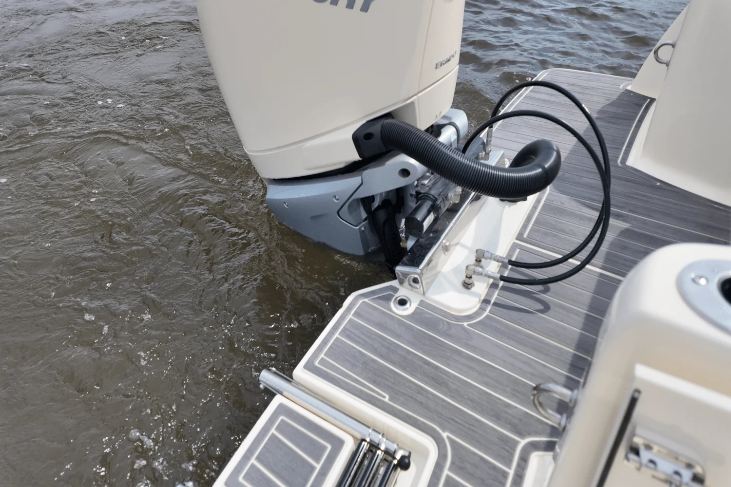 2026 Scout 240 XSF Image Thumbnail #4