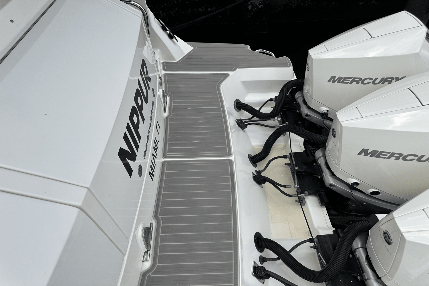 2023 Sea Ray 320 DA-OB Image Thumbnail #32