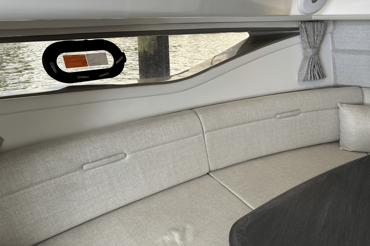 2023 Sea Ray 320 DA-OB Image Thumbnail #38