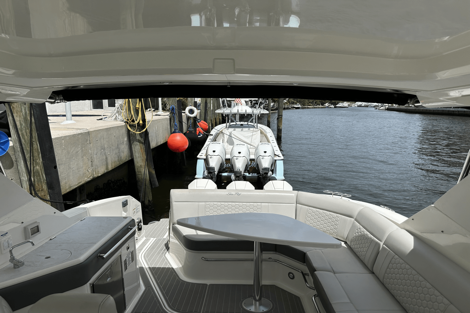 2023 Sea Ray 320 DA-OB Image Thumbnail #22