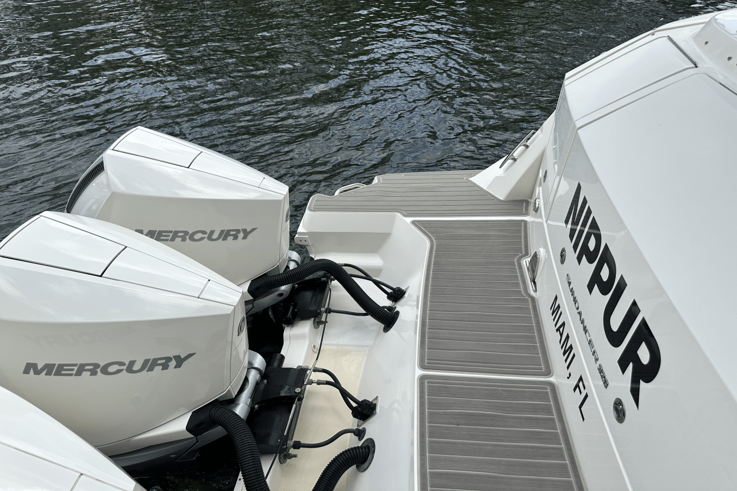 2023 Sea Ray 320 DA-OB Image Thumbnail #31