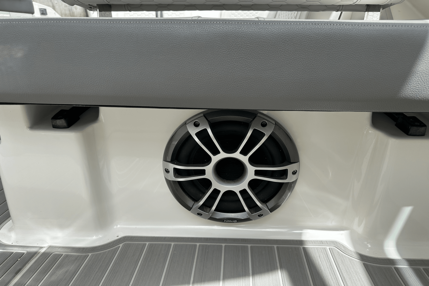 2023 Sea Ray 320 DA-OB Image Thumbnail #19