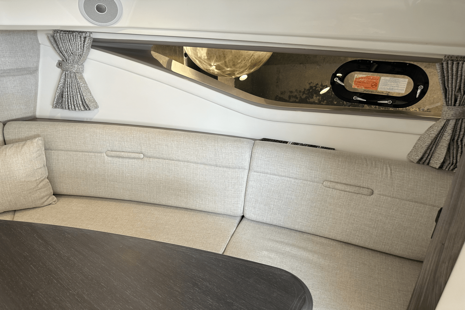 2023 Sea Ray 320 DA-OB Image Thumbnail #39