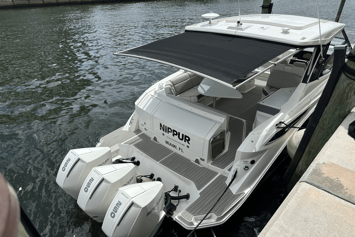 2023 Sea Ray 320 DA-OB Image Thumbnail #9