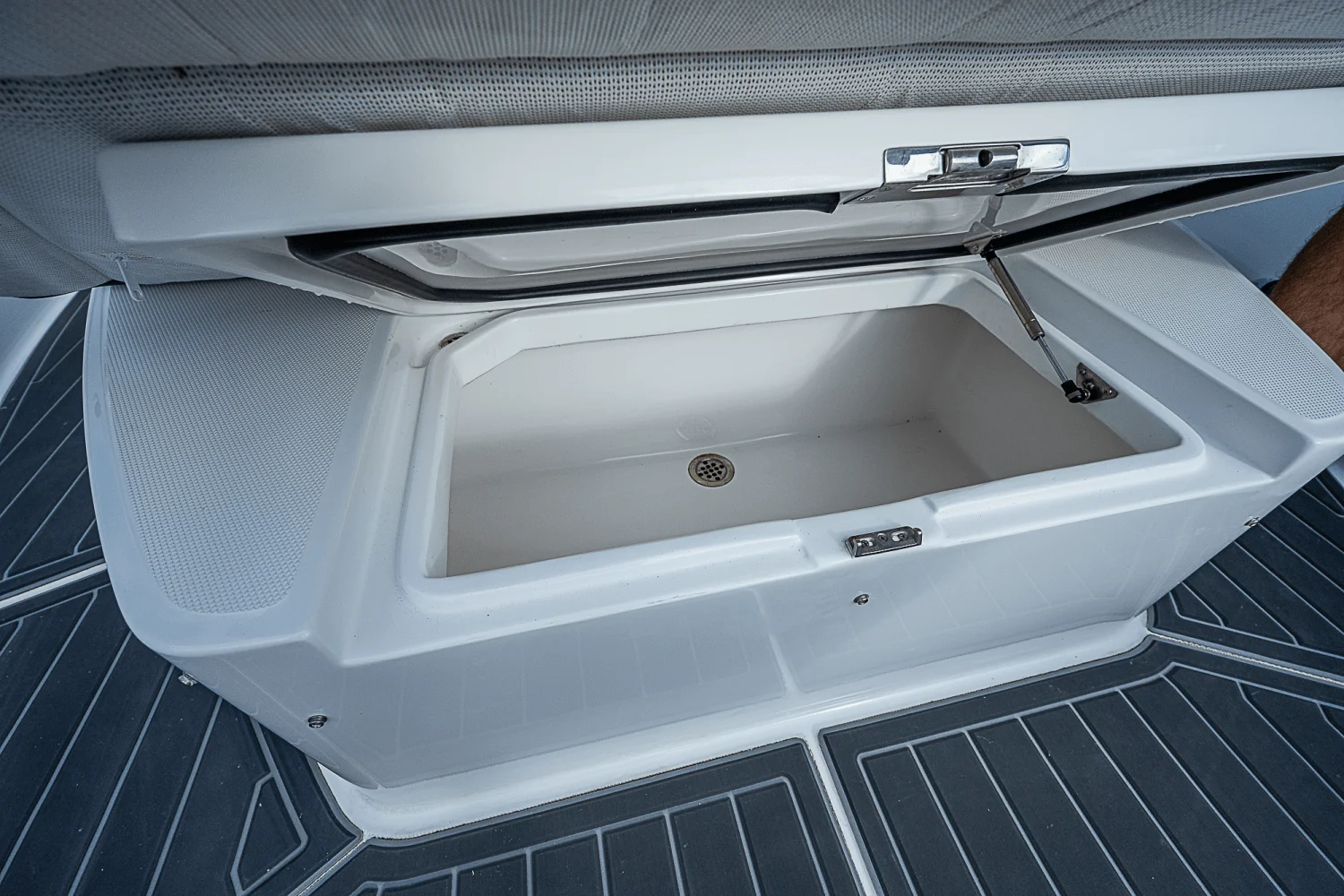 2022 Bertram 39CC Image Thumbnail #39