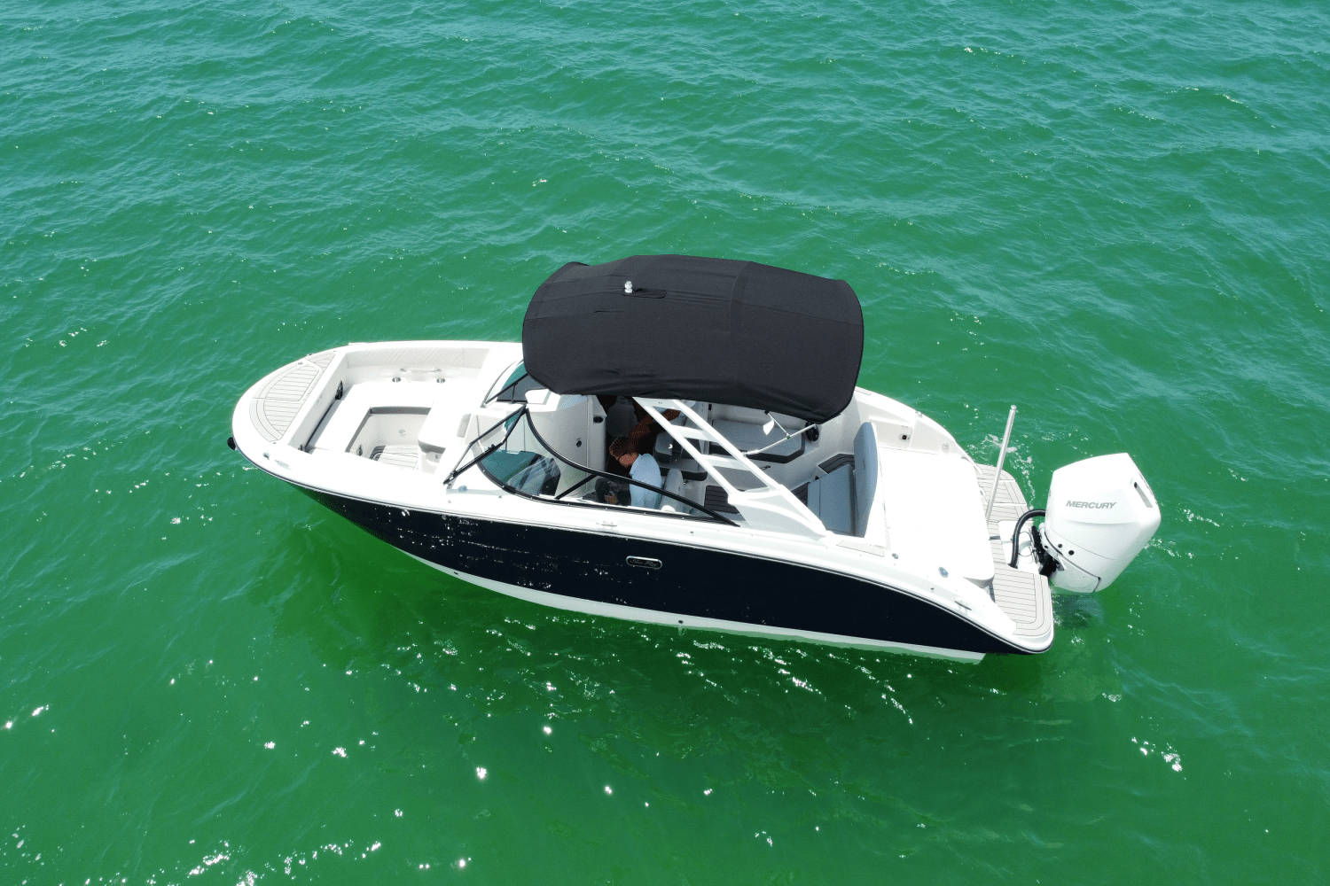 2025 Sea Ray SDX 270 Outboard Image Thumbnail #10