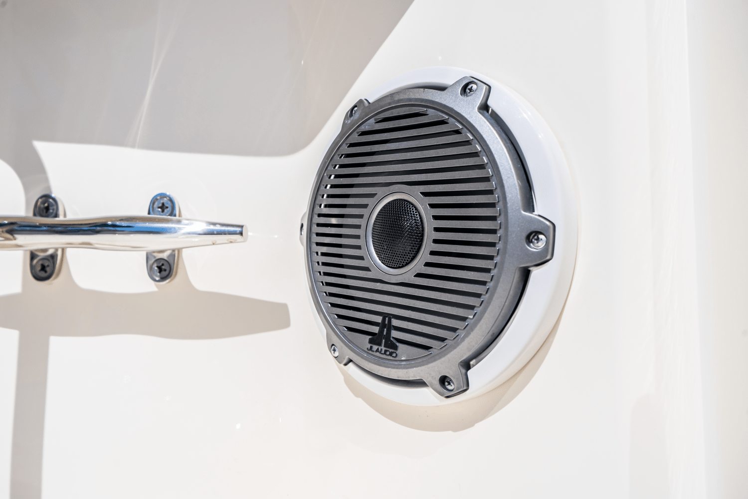 2021 Boston Whaler 32 VANTAGE Image Thumbnail #23