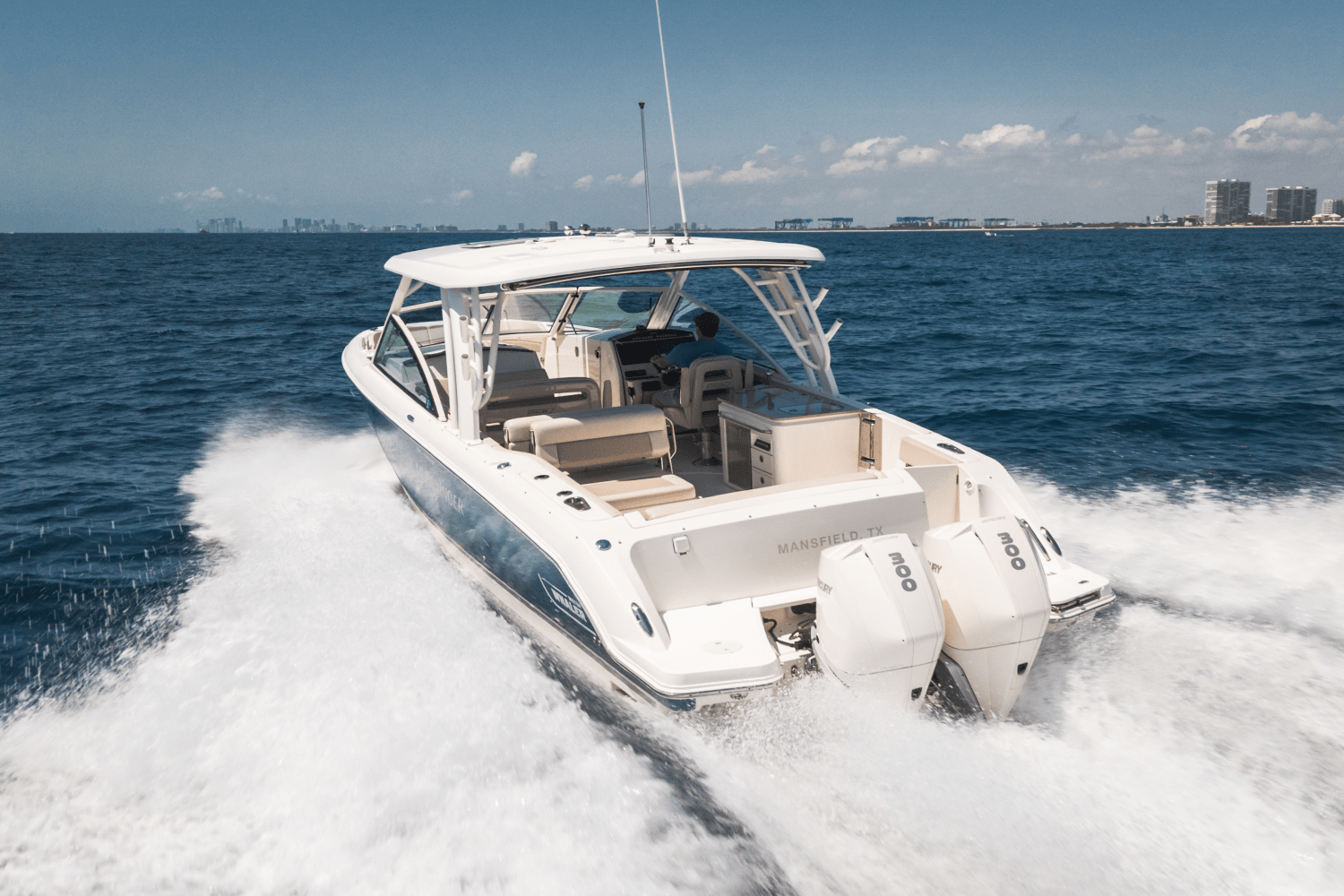 2021 Boston Whaler 32 VANTAGE Image Thumbnail #38