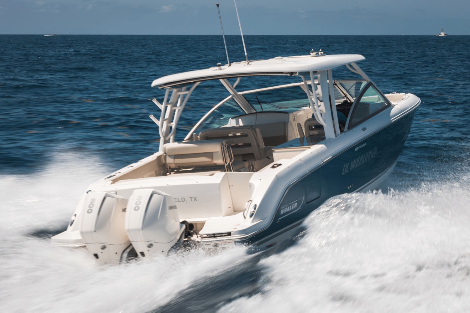 2021 Boston Whaler 32 VANTAGE Image Thumbnail #34