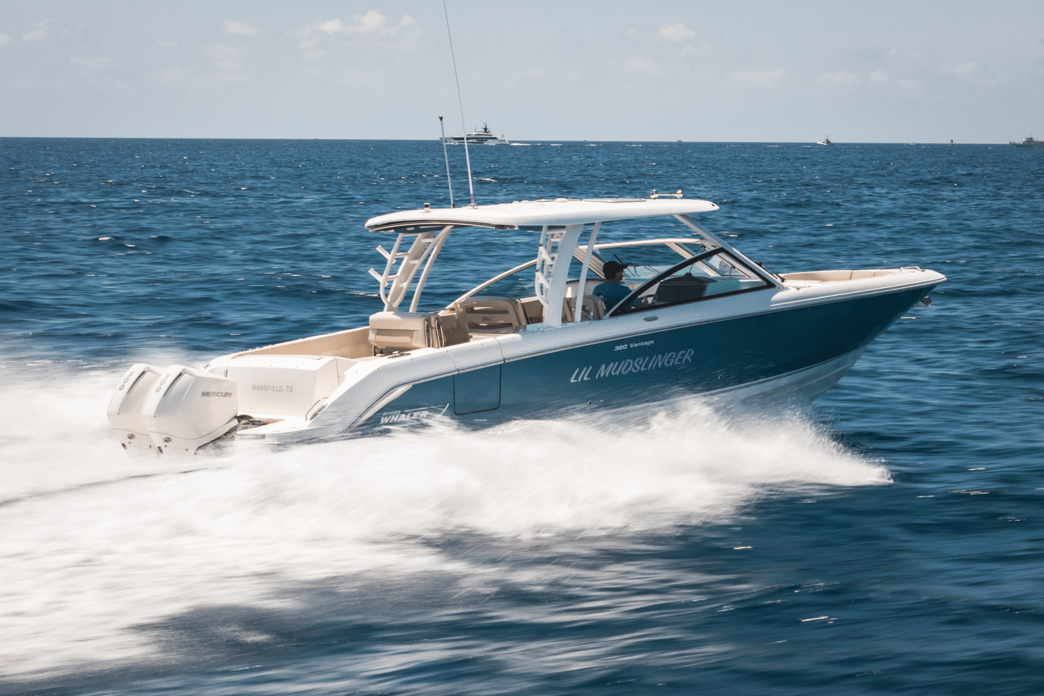 2021 Boston Whaler 32 VANTAGE Image Thumbnail #33