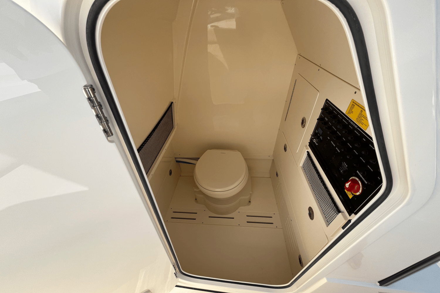 2026 Scout 240 XSF Image Thumbnail #10