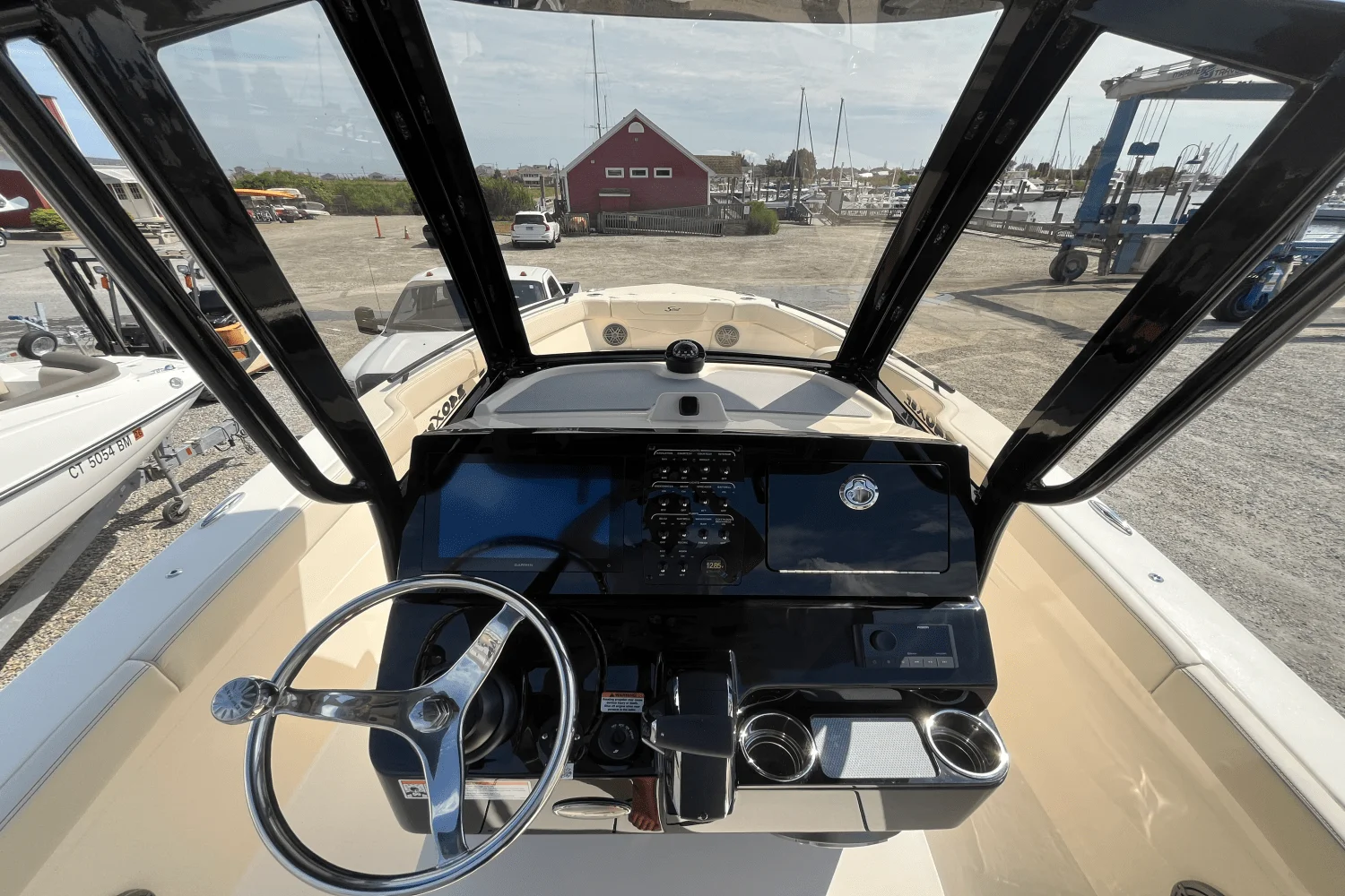 2026 Scout 240 XSF Image Thumbnail #9