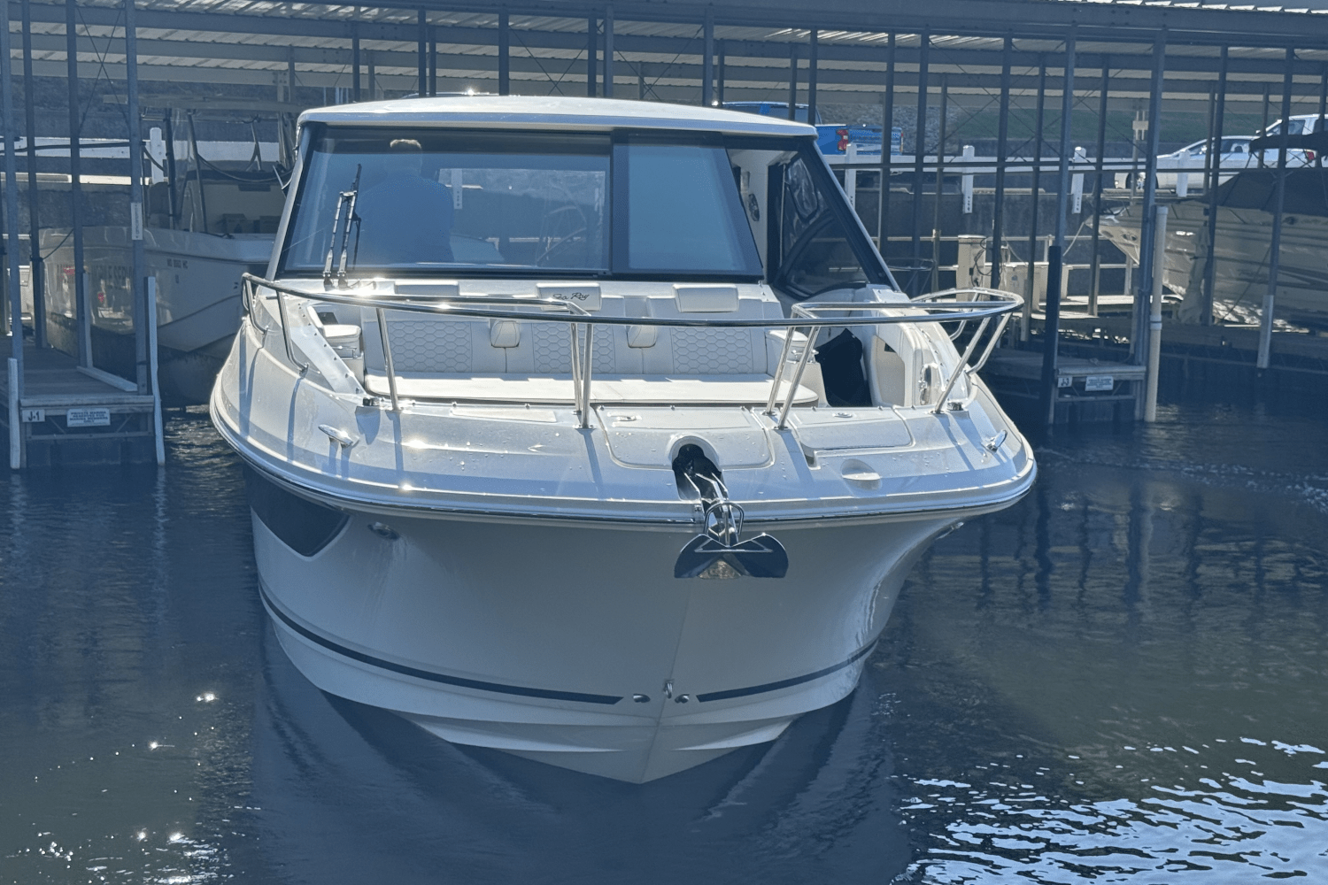 2025 Sea Ray Sundancer 320 Image Thumbnail #4