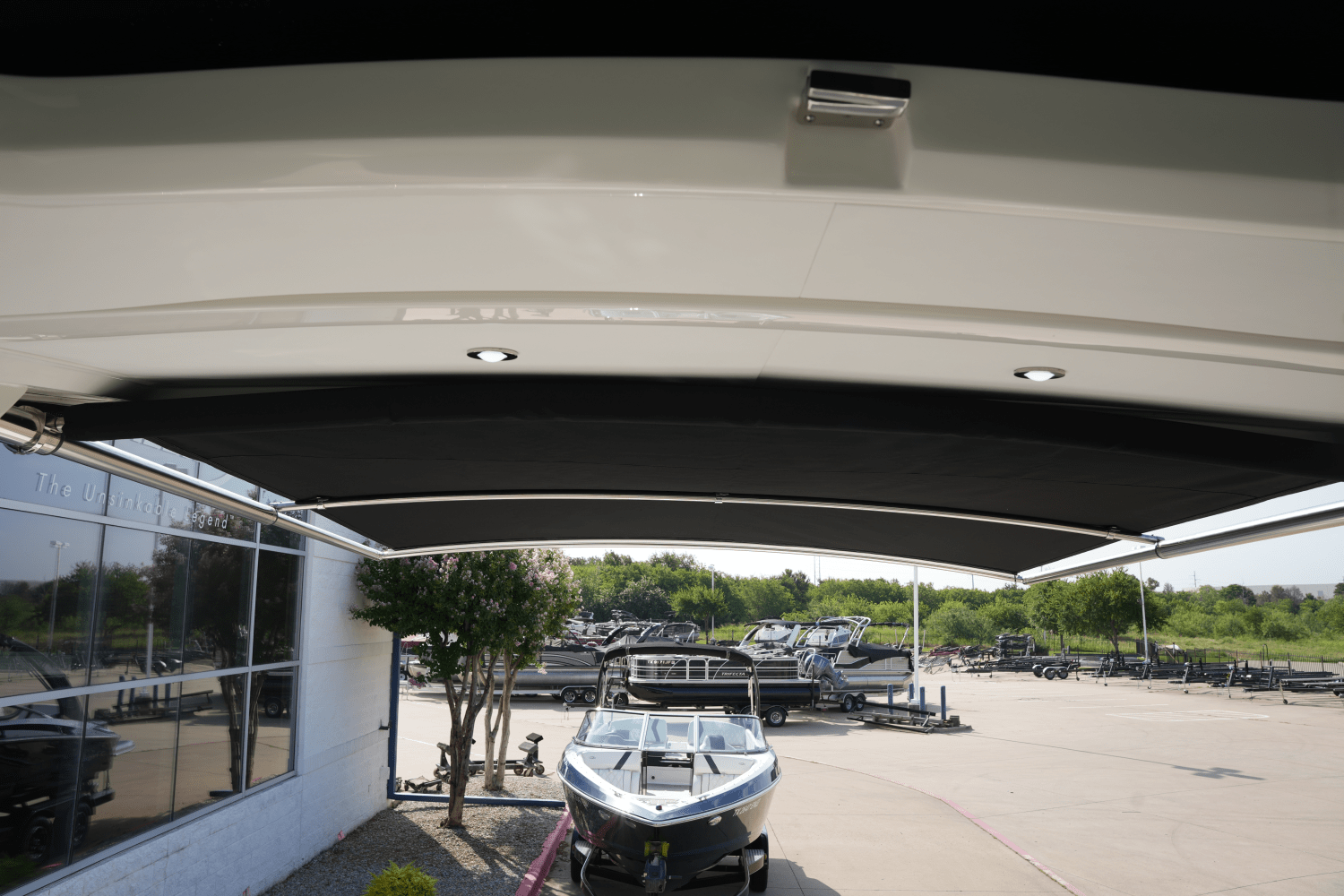 2025 Sea Ray Sundancer 320 Image Thumbnail #30
