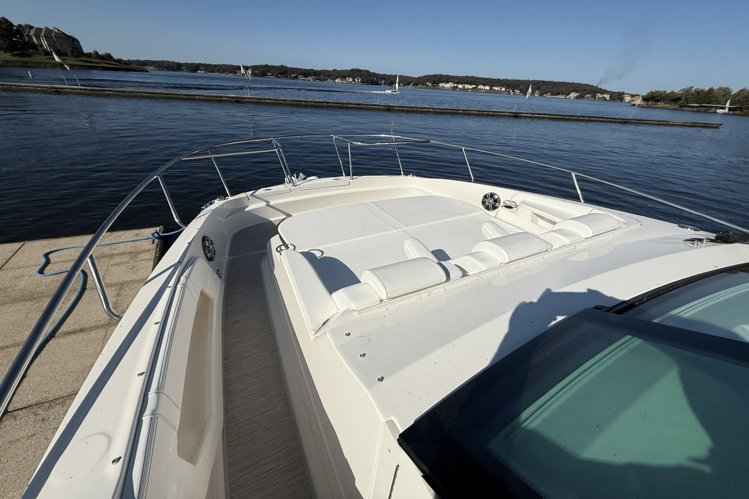2025 Sea Ray Sundancer 320 Image Thumbnail #22