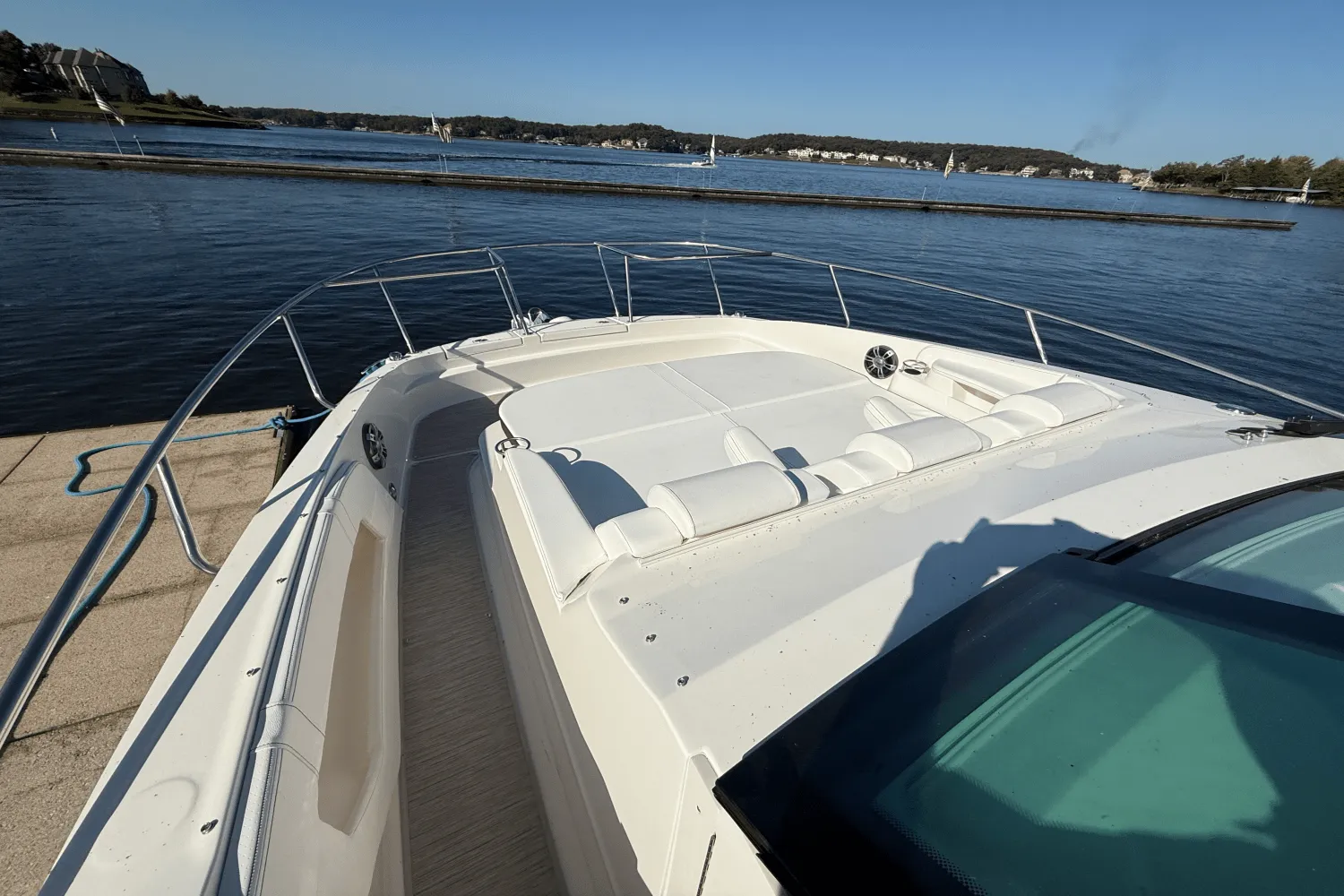 2025 Sea Ray Sundancer 320 Image Thumbnail #22