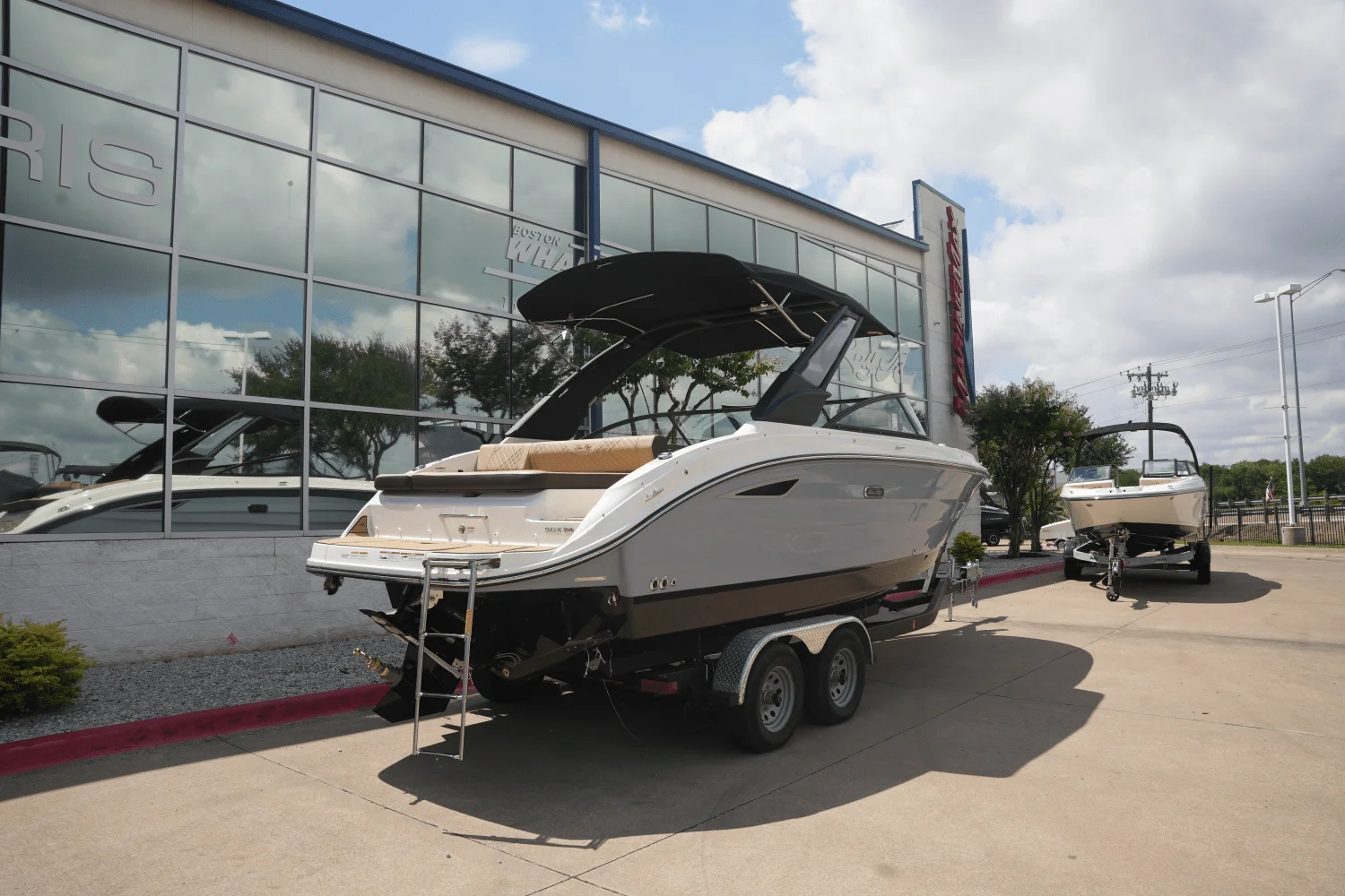 Thumbnail 3 for 2025 Sea Ray 250 SDX