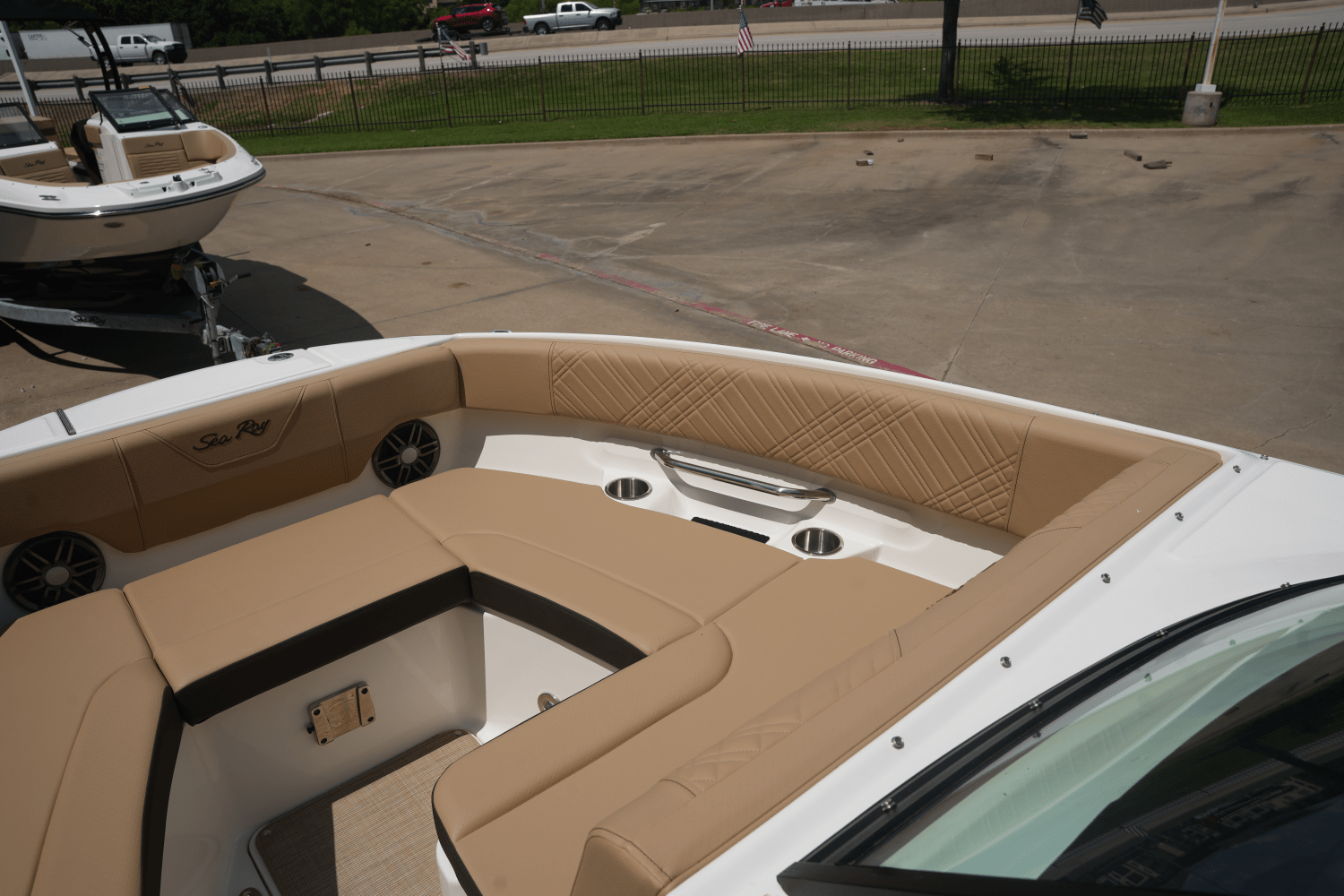 2025 Sea Ray 250 SDX Image Thumbnail #25