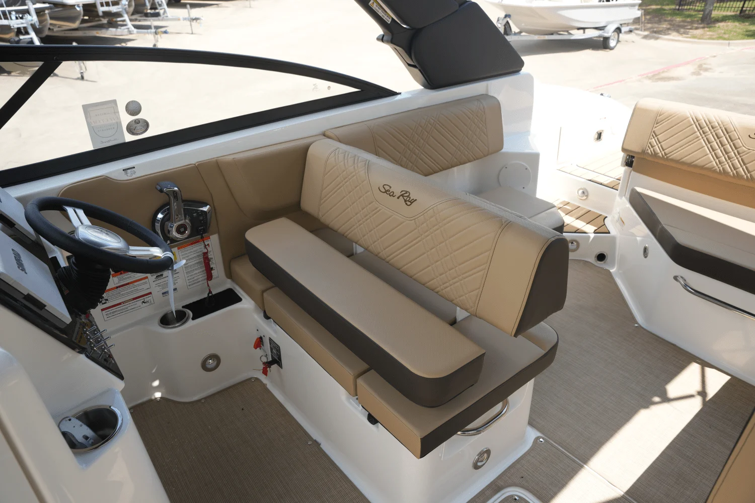 2025 Sea Ray 250 SDX Image Thumbnail #18